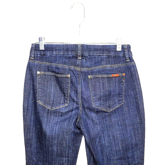 Chico's so slimming girlfriend crop jeans. Size 00 or 2 - Picture 8 of 11